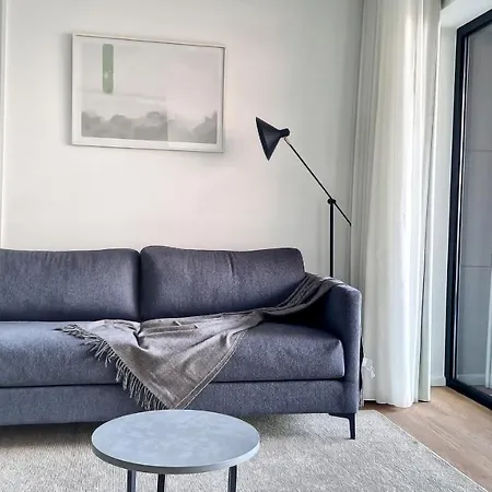 Roots Loft By Lovelystay *