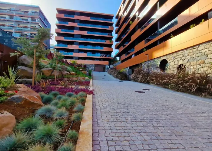 Roots Loft By Lovelystay Фуншал