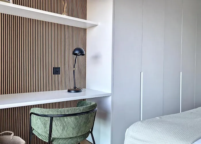 Roots Loft By Lovelystay شقة فونشال