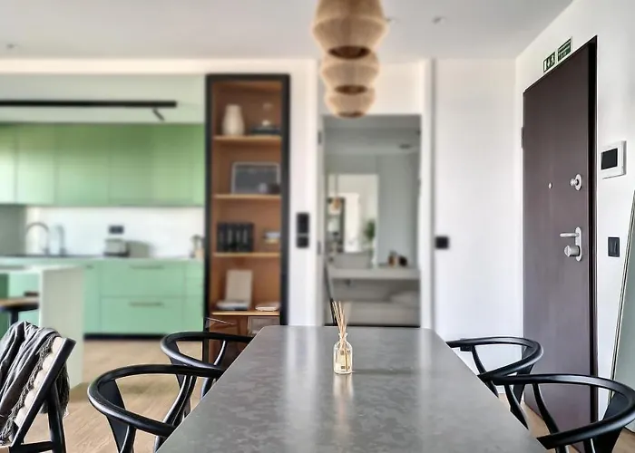 شقة Roots Loft By Lovelystay *